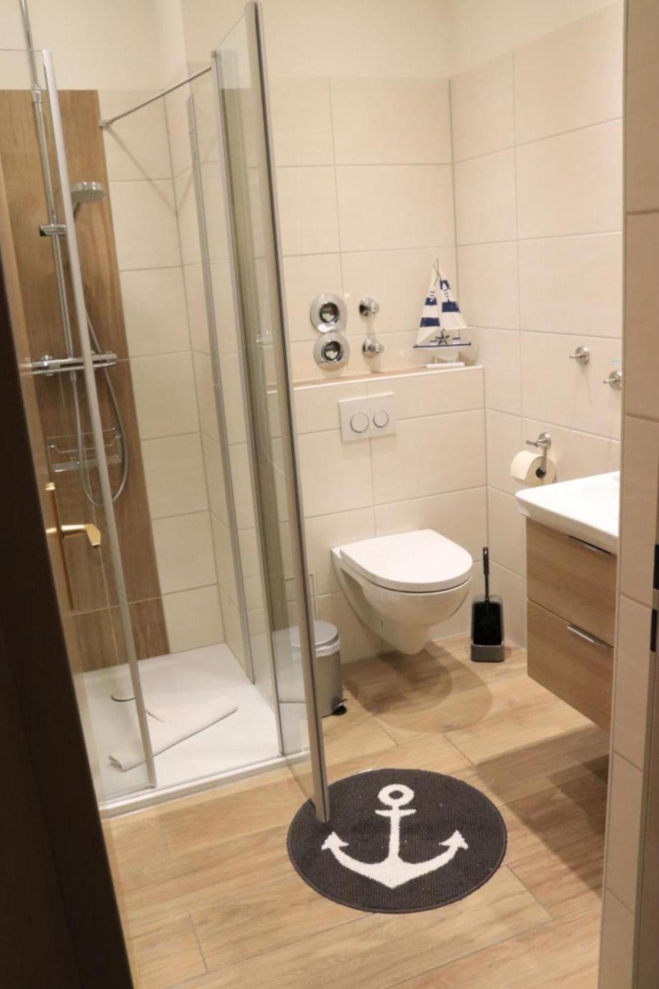 Ferienwohnung Mit Seeblick Und Schwimmbadnutzung In 库克斯港 外观 照片