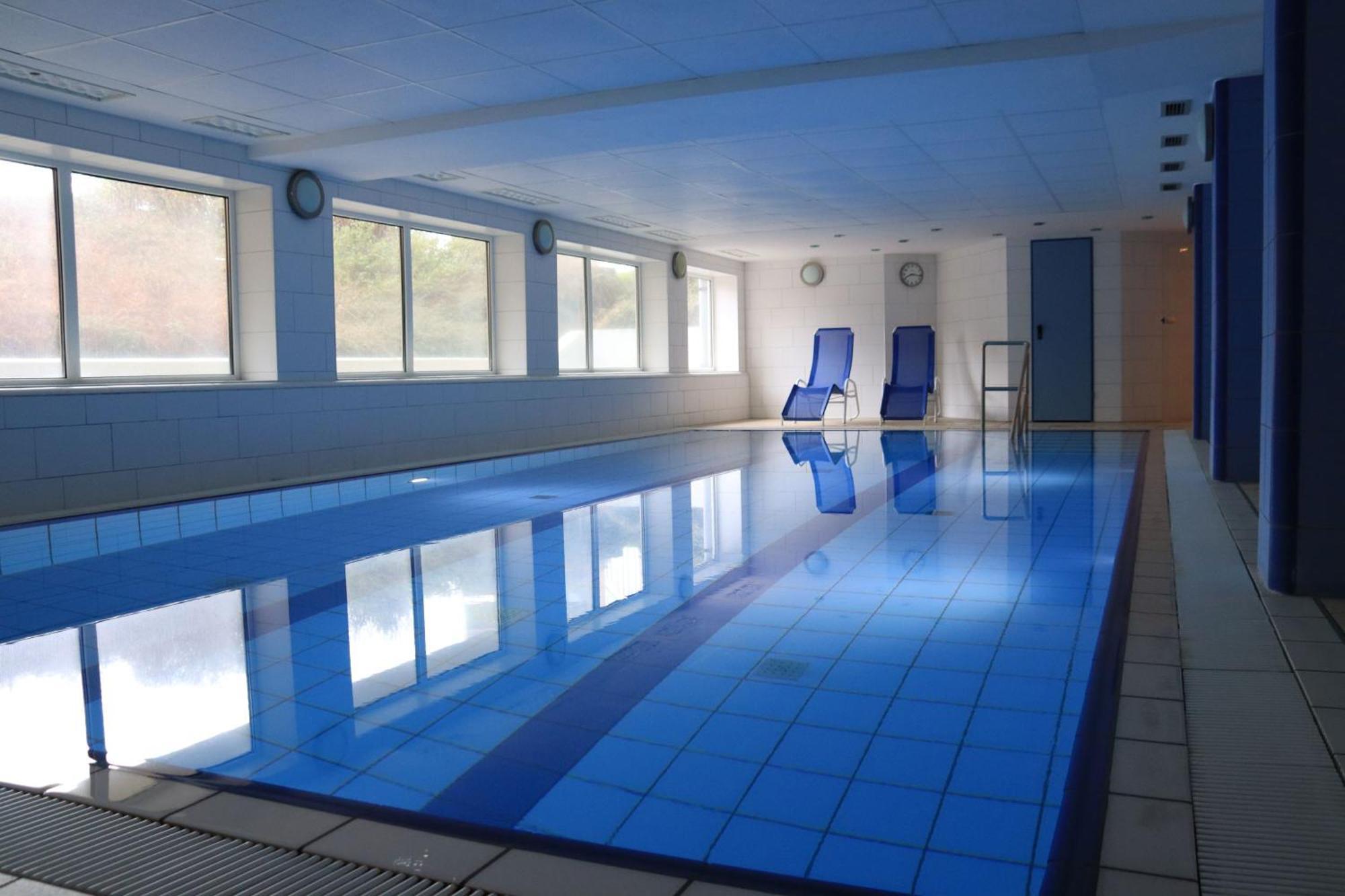 Ferienwohnung Mit Seeblick Und Schwimmbadnutzung In 库克斯港 外观 照片